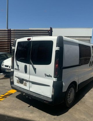 7700311372 faro derecho renault trafic caja 421721