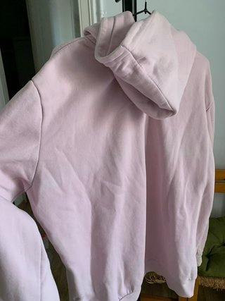 Sudadera rosa con capucha