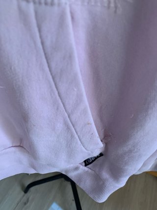 Sudadera rosa con capucha