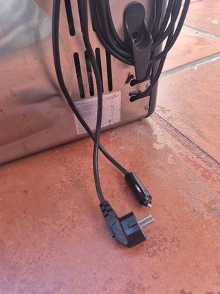 Nevera Tristar 45L 220V + 12V Coche