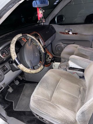 Kia carnival Furgoneta  2007!se vende se cambia !