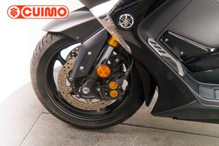 YAMAHA TMAX 530 SX