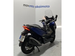 Honda Forza 350