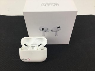in-ear apple airpods pro