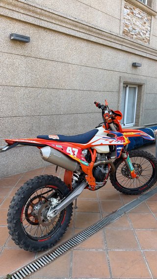 KTM 250 EXC 2023 Enduro Moto
