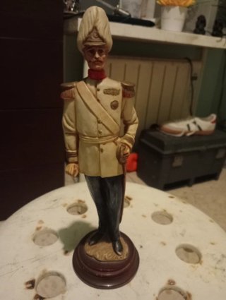 Figura militar antigua