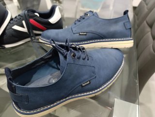 Zapatos NUEVOS Hombre Talla 43 Azul.