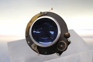 Antiguo objetivo, óptica Voigtländer Braunschweig Heliar 210 mm.