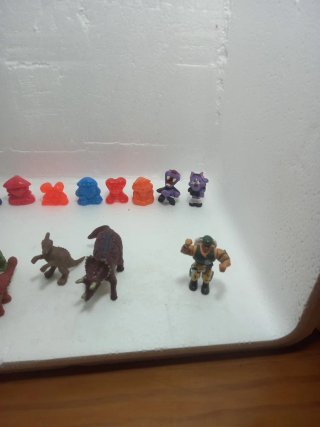 Lote de 10 figuras pequeñas