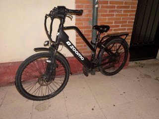Bicicleta Zoomo en buen estado