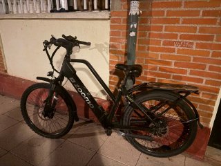 Bicicleta Zoomo en buen estado