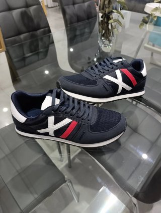 Zapatillas NUEVAS Hombre Talla 43