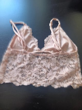 Top encaje Stradivarius