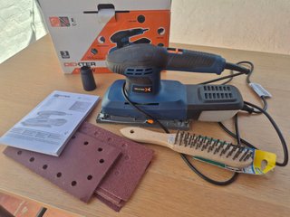 Lijadora Dexter 330W Orbital