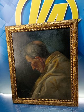 Curioso retrato de sacerdote. Óleo sobre tela s. XIX.