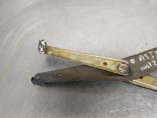 Elevalunas delantero izquierdo opel 426565 astra f