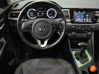 Kia Niro 1.6 GDi HEV 104kW (141CV) Concept