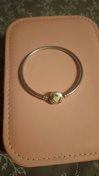 Pulsera Rígida Pandora Corazón