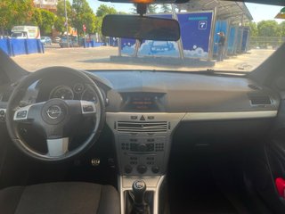 Opel Astra 2008