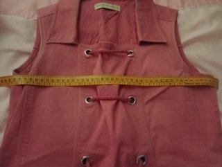 Vestido vaquero rosa con cordones