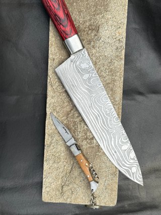 Cuchillo Santoku Damasco 32cm + Caja + Llavero