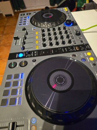Controlador DJ Pioneer DDJ-FLX6-GT