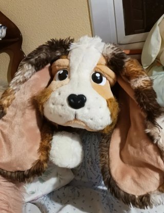 PELUCHE PERRO VIPO GIGANTE