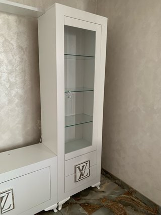 Mueble de salón moderno blanco