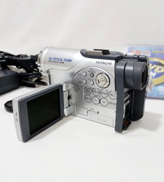 Cámara Hitachi Vintage Colección DVD CAM