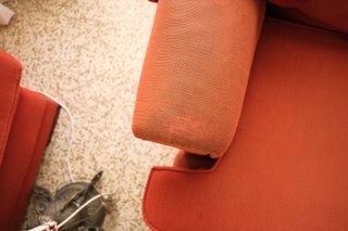 Sillón naranja de tela comodísimo