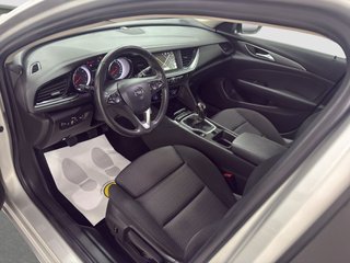 Opel Insignia Bussines 1.5D 120 C.V / 34.000 Kms