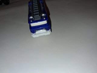 Camión de bomberos escala 1:64