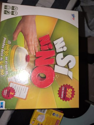 Juego Ni sí ni no (faltan las cartas infantiles)