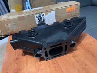 COLECTOR ESCAPE 864612T01 MERCRUISER V6 4.3L MPI