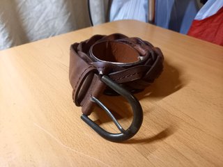 Cinturón trenzado cuero marrón