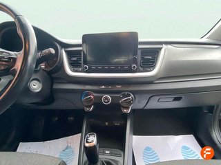 Kia Stonic 1.0 T-GDi 74kW (100CV) MHEV iMT Concept