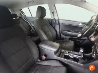 Kia Sportage 1.6 MHEV Business DCT 100kW (136CV) 4X2