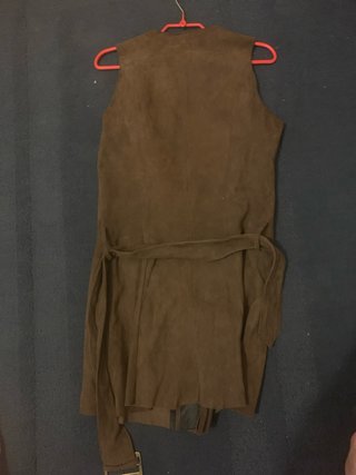 Chaleco de ante marrón con cremallera