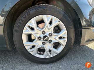 Kia Ceed 1.6 MHEV iMT 100kW (136CV) Drive