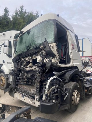 23391480 boton elevalunas renault t-series d13k440