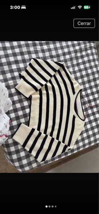 Jersey corto de rayas beige y negro