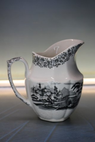 Juego de café o té Cartuja de Sevilla Pickman serie ”Vistas”.
