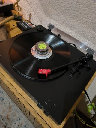 Tocadiscos Audio-Technica Negro  Modelo ATP-LP3
