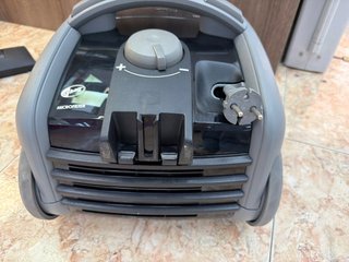 Aspirador Trineo Aeg Pro P3 1800W Negro/Gris