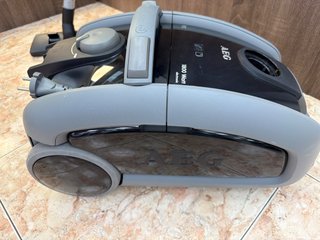 Aspirador Trineo Aeg Pro P3 1800W Negro/Gris