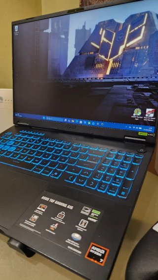 Portátil Gaming ASUS Nvidia RTX5050 NUEVO, leer