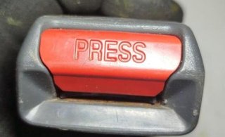 Enganche cinturon mitsubishi 34864 mr797500 l200