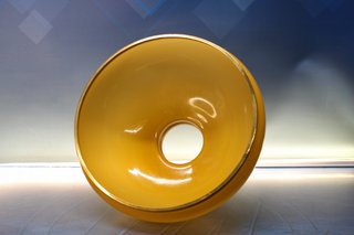 Lámpara y aplique de bronce y opalina primera mitad s.XX.