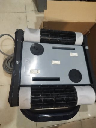 Robot Limpiador Piscina BLWL XT0010