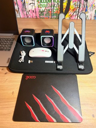 Ordenador Lenovo. Ideal para los traba.. y estu..